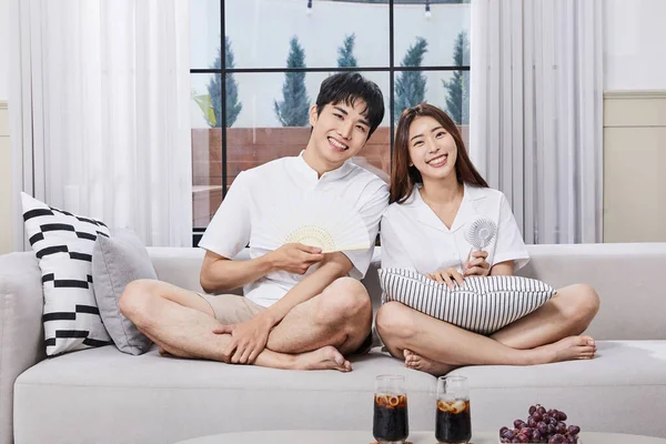 Summer Lifestyle Korean Asian Young Couple Fan Handheld Fan —  Fotos de Stock