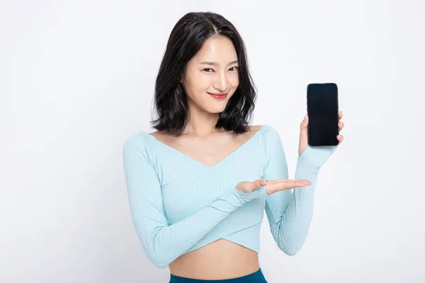 Hälsosam Skönhet Koncept Foto Koreanska Vackra Kvinna Med Smartphone — Stockfoto