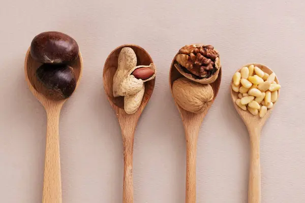 Kacang Kacangan Yang Dimakan Selama Bulan Purnama Taman Ini Mengandung — Stok Foto