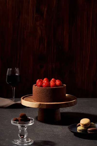 Strawberry Chocolate Cake Desserts Close View — Stock Photo, Image
