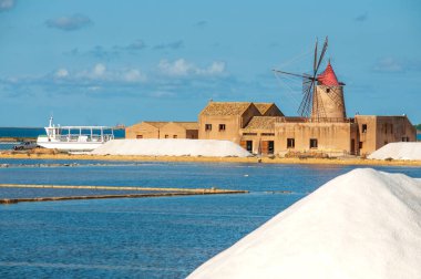 Marsala salt pans with windmills, Trapani, Sicily, Italy, Europe clipart