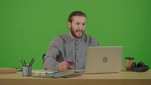 Young Happy Bearded Man Freelancer Credit Card Hands Laptop Smiling — Αρχείο Βίντεο