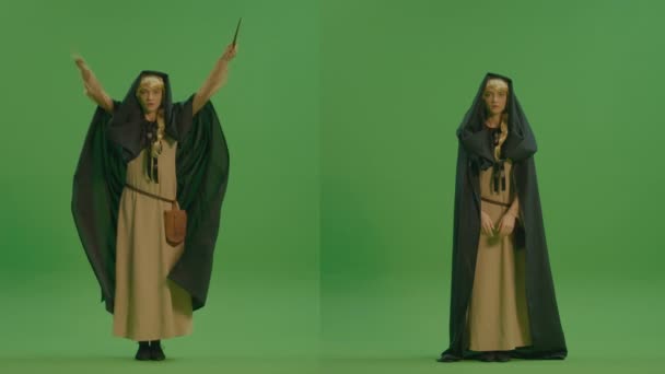 1スプリットグリーンスクリーンモンタージュ フード付きのクロークと中世のドレスの女性の魔術師は魔法の杖で嵐を引き起こします 魔法の学校 魔法の学校 — ストック動画