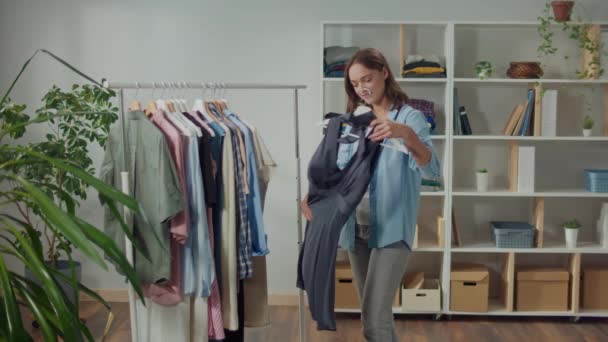 Smiling Young Woman Choosing Wardrobe Home Event Beautiful Woman Tries — Stock Video