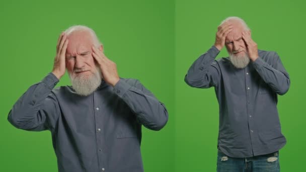 Split Green Screen Montage Porträt Eines Alten Mannes Mit Kopfschmerzen — Stockvideo
