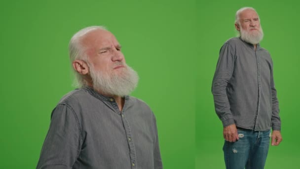 Сплит Зеленый Экран Портрет Старика Больным Плечом Пожилой Человек Чувствует — стоковое видео