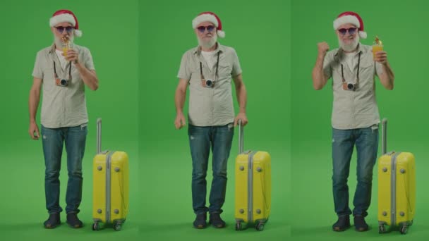 1スプリットグリーンスクリーンモンテージ グラスにハッピーエルダーマンと空港ダンシングでカクテルとスーツケースを備えたサンタハット 高齢者との旅 — ストック動画