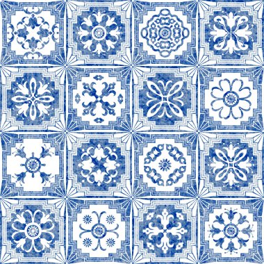 Azulejo seramik tarzında geometrik ve çiçekli suluboya desenli mavi fayanslar.