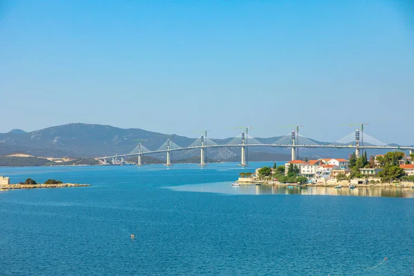 Peljesac Brug Kroatië Peljesac Bridge Verbindt Het Zuidoostelijke Kroatische Exclave — Stockfoto