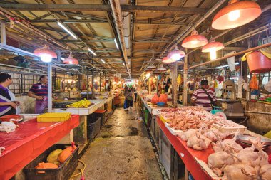 The Chow Kit Road Market in Kuala Lumpur, Malaysia offers a wide array of options, ranging from butchers to seafood sellers, fruits, and spices, all at affordable prices.