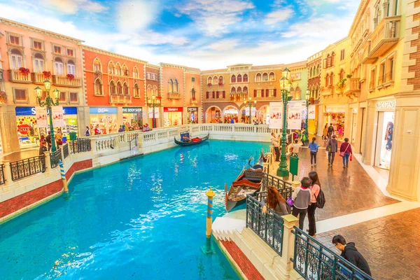 Macau China Dezember 2016 Touristen Dem Opulenten Einkaufszentrum Venezianischen Stil — Stockfoto