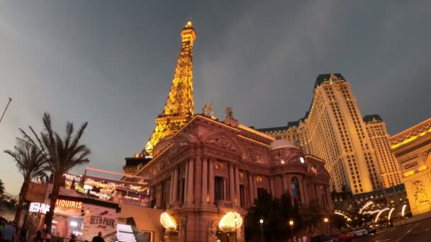 Лас Вегас Невада Сша Серпень 2018 Відвідувачі Паризького Казино Лас — стокове відео