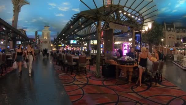 Лас Вегас Невада Сша Авг 2018 Парижское Казино Лас Вегасе — стоковое видео