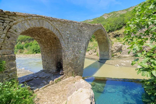 Puente Kadiut Con Piscina Natural Albania Que Data Siglos Anteriores —  Fotos de Stock