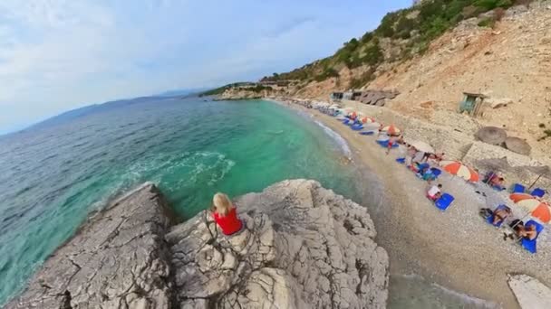Saranda Albania Giugno 2023 Pulebardha Beach Gente Può Nuotare Acque — Video Stock