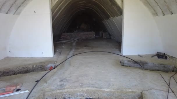 Belső Albánia Bunkerek Tervezték Egyszerűség Jellemző Beton Falak Egy Keskeny — Stock videók