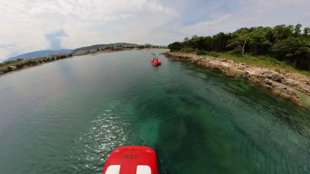 Ksamil Albânia Junho 2023 Pessoas Barco Pedal Partem Praias Areia — Vídeo de Stock