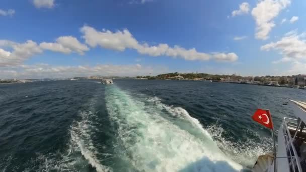 Босфорский Круизный Тур Стамбулу Турции Захватывающее Путешествие Историческому Проливу Видом — стоковое видео