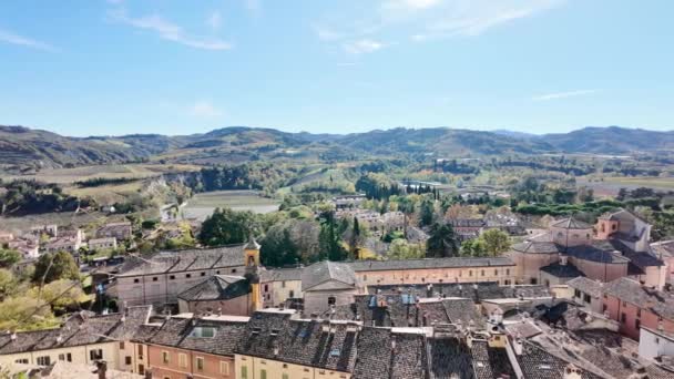 Die Silhouette Des Dorfes Brisighella Italien Ist Von Der Herrschenden — Stockvideo