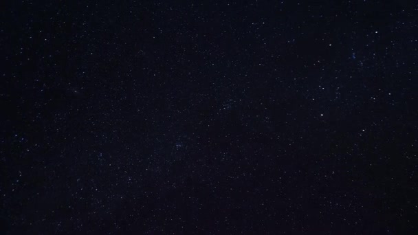 Timelapse Star Trail Ciel Nocturne Bleu Avec Voie Lactée Champ — Video