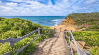 Walkway Bells Beach film Point Break, Torquay yakın, Victoria Surf Coast ağ geçidi, Avustralya, burada Great Ocean Road başlar. Bu rezerv Bells Southside ve plajları içerir