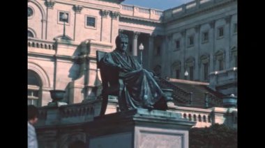 Washington DC, ABD - 1980 'de: John Marshall Heykeli, 1884' te, Birleşik Devletler Başkenti 'nin batı meydanında, Anayasa Mahkemesi' nin dördüncü başyargıcı. 1980 'de Yüksek Mahkeme Binası' na taşındı..