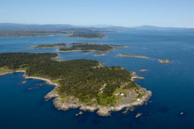 Discovery Island Deniz İl Parkı 'nın hava fotoğrafı, Vancouver Adası, İngiliz Kolumbiyası