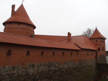 Litvanya 'daki Trakai demirli kalesinin inşaatı