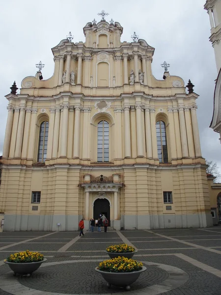 Знаменитая Церковь Святого Иоанна Вильнюс Литва — стоковое фото