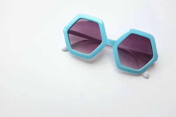 Sonnenbrille Fünfeck Form Isoliert Auf Weißem Hintergrund — Stockfoto