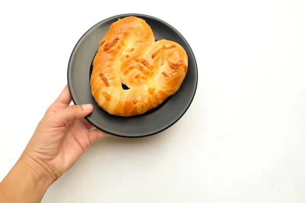 Mano Hombre Sosteniendo Delicioso Casero Pan Recién Horneado Panadería Forma —  Fotos de Stock