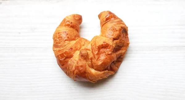 Franska Croissanter Till Frukost Nybakade Croissanter Vitt Träbord Ovanifrån Med — Stockfoto