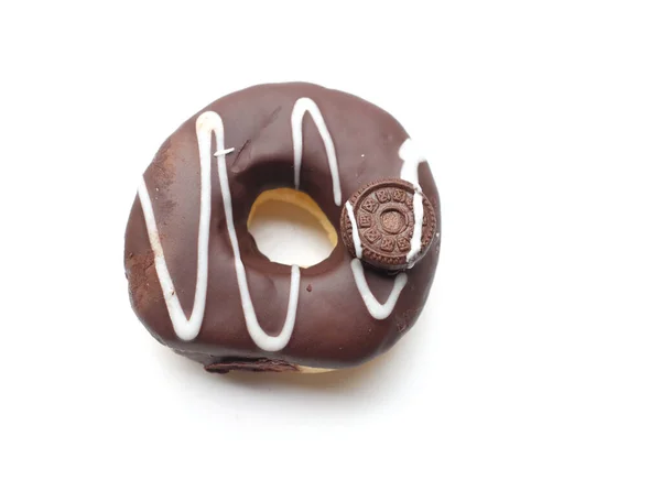 Smakelijke Verse Donut Met Chocolade Glazuur Geïsoleerd Witte Achtergrond Crème — Stockfoto