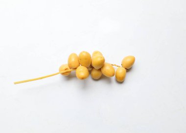 Palmiye ağaçlarının meyveleri... Dactylifera ya da salkımlı hurma ağaçları...