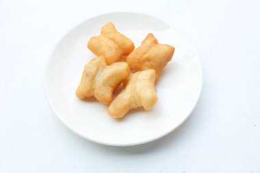 Bol yağda kızartılmış hamur çubuğu, kızarmış hamur (Padongo) kahvaltısı ya da geleneksel Tayland hamur çubuğunun üzerinde Çin çöreği çubukları Tayland 'da genel olarak kahvaltıdır. Tayland sokak yemekleri