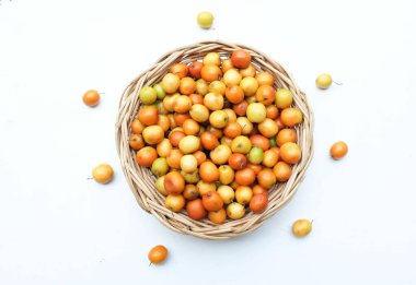 Birkaç küçük jujube (Ziziphus mauritiana Lam), jujujube, Chinese jube, Indian jujujube.. 