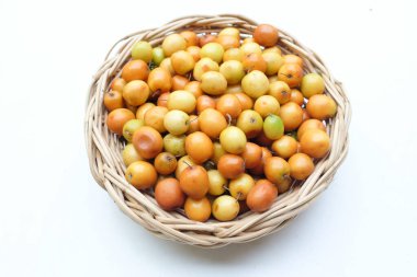 Birkaç küçük jujube (Ziziphus mauritiana Lam), jujujube, Chinese jube, Indian jujujube.. 