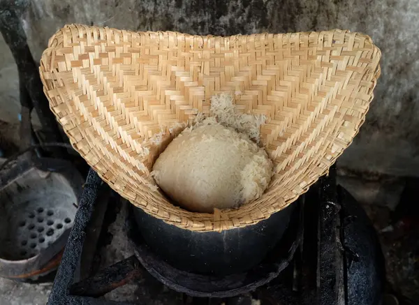 Top View Close Old Thai Sticky Rice Steamer Pot Stove — Zdjęcie stockowe