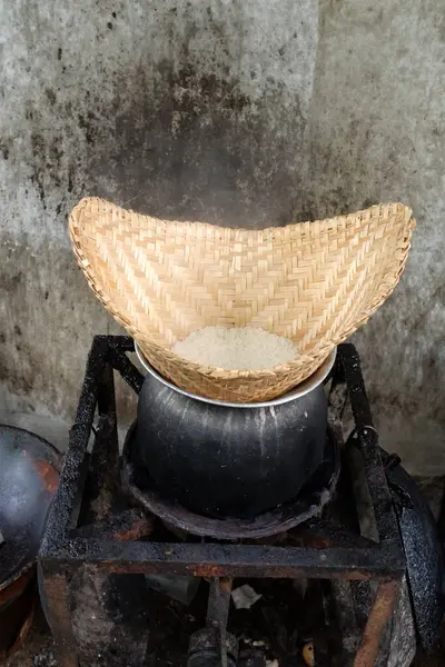 Top View Close Old Thai Sticky Rice Steamer Pot Stove — Zdjęcie stockowe
