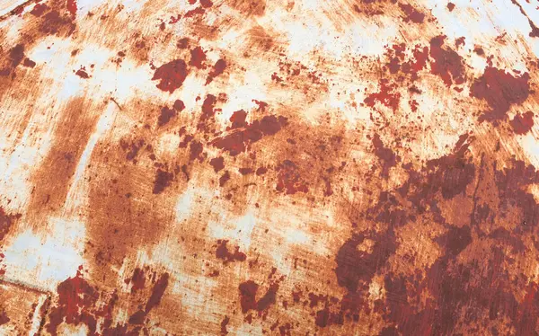 Üst manzara boş kare çerçeve fotoğrafı eski, paslı paslı arka plan, e 'den gelen kahverengimsi pas. Beyaz arka planda pas lekeleri. Metal yüzey paslanmış lekeler. Paslı aşınma. tasarım için grunge boş tahta arkaplanı