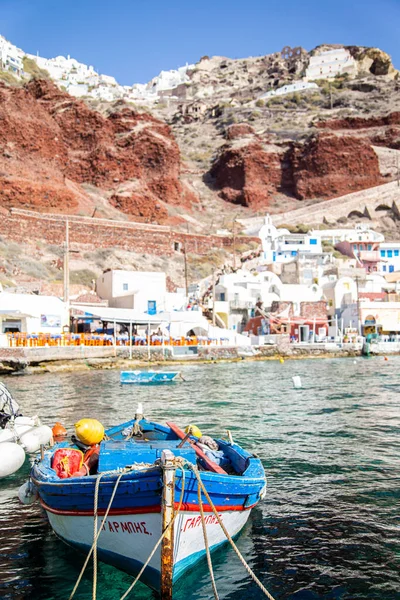 Yunanistan 'ın Santorini adasındaki Oia Körfezi.