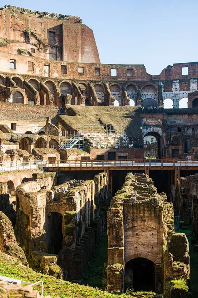 Περίφημο Colouseum Της Ρώμης Είναι Ένα Από Πιο Εμβληματικά Αξιοθέατα — Φωτογραφία Αρχείου