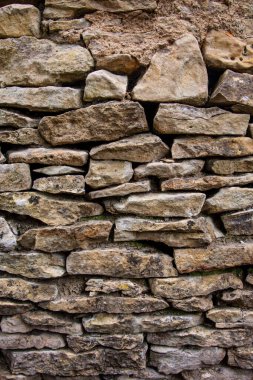 Cotswolds, İngiltere 'de bulunan alçıpan taşlarının yakın çekim görüntüleri.