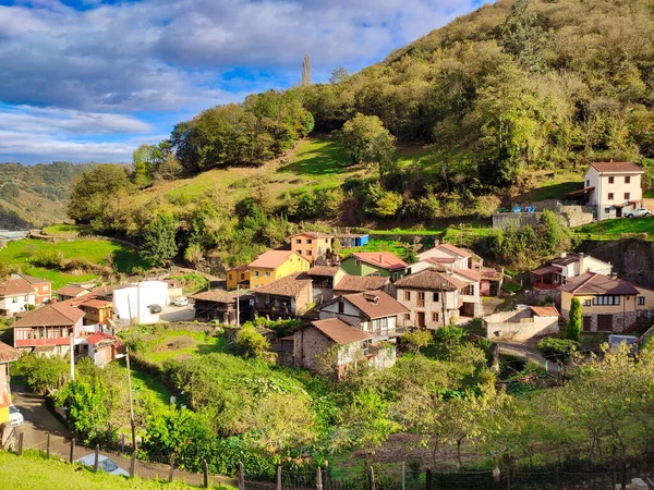 Loredo Nebo Vesnice Lloreo Obec Mieres Asturie Španělsko — Stock fotografie