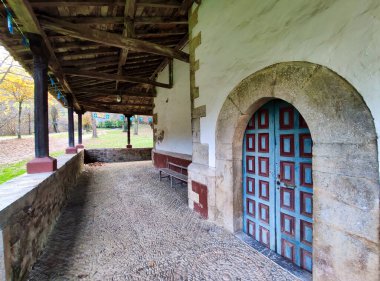 Nuestra Senora de MIravalles Sığınağı, Soto Köyü, Aller Belediyesi, Asturias, İspanya