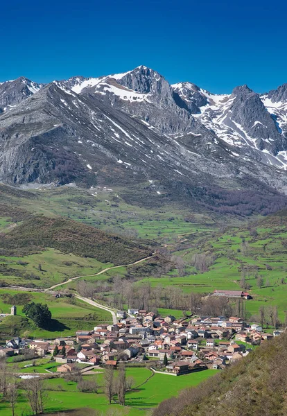 Acebedo Köyü Montana Riano Mampodre Bölgesel Parkı Leon Bölgesi Spanya — Stok fotoğraf