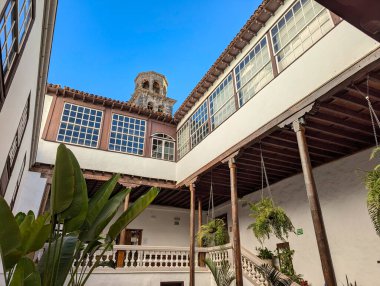 Casa Müzesi 'nin geleneksel Kanarya avlusu Cayetano Gomez Felipe Calle Adelantado, La Laguna, Tenerife