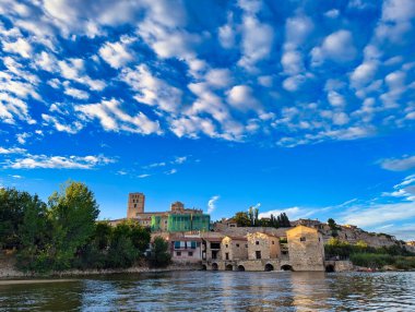 Zamora, Douro nehir kenarı, Zamora ili, İspanya 'da görüldü