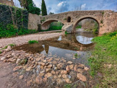 Torrent de Sant Jordi üzerindeki Roma köprüsü Pollenca köyü, Mayorka, Balearic adaları, İspanya