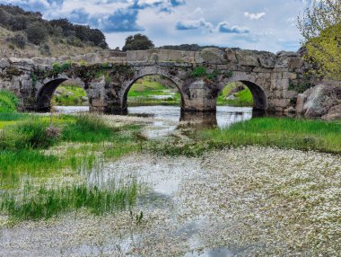 Urrietas Köprüsü Duero Patikası, GR14, Pereruela köyü, Sayago bölgesi, Zamora bölgesi, İspanya
